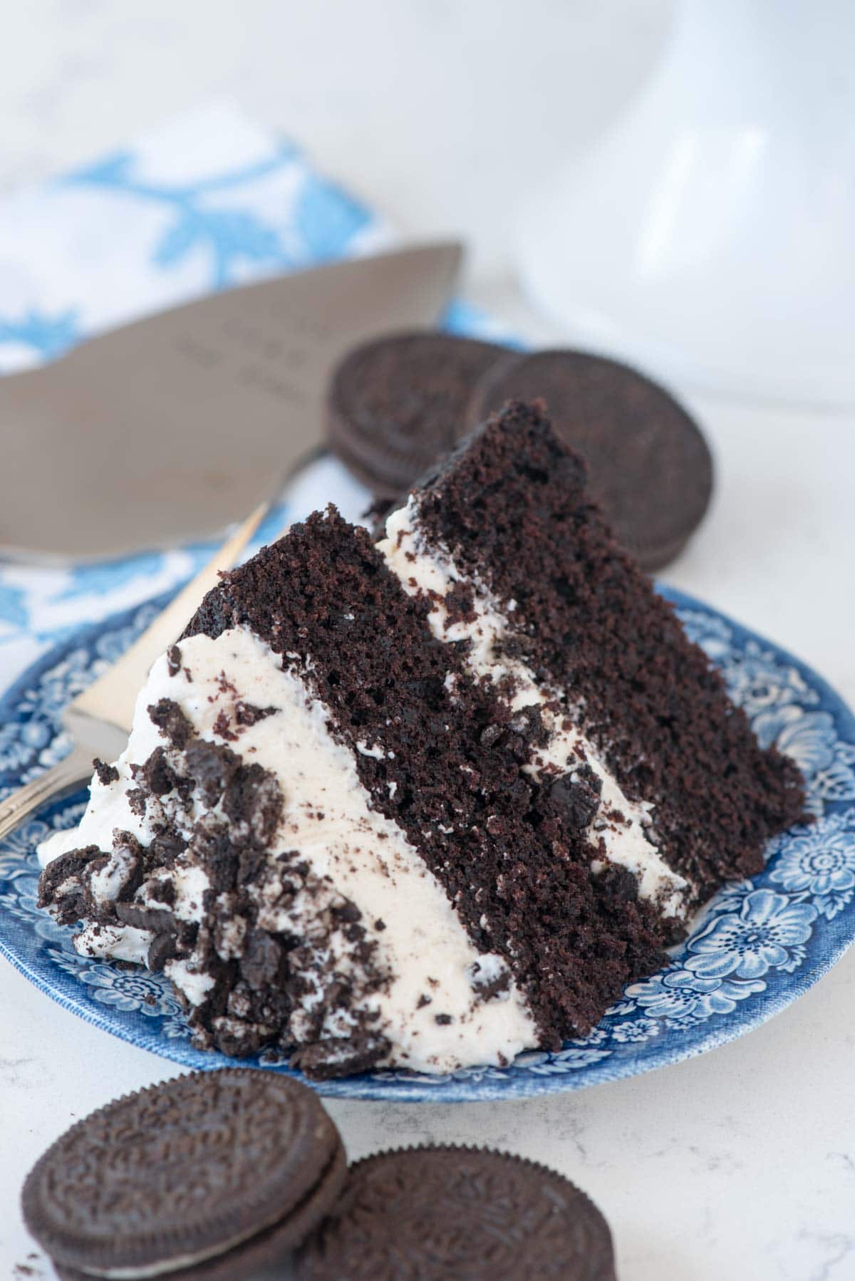Extreme Cookies ‘n Cream Oreo Cake | Crazy for Crust | Bloglovin’