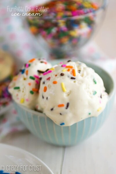 Funfetti Cake Batter Ice Cream Sandwiches - Crazy for Crust