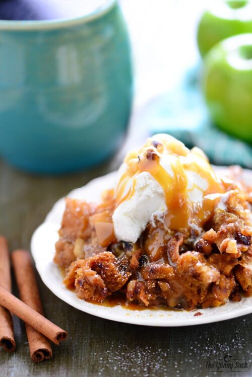 Over 20 Slow Cooker Desserts you MUST make! - Crazy for Crust