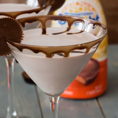 https://www.crazyforcrust.com/wp-content/uploads/2017/10/Peanut-Butter-Cup-Martini-4-of-5-500x500.jpg