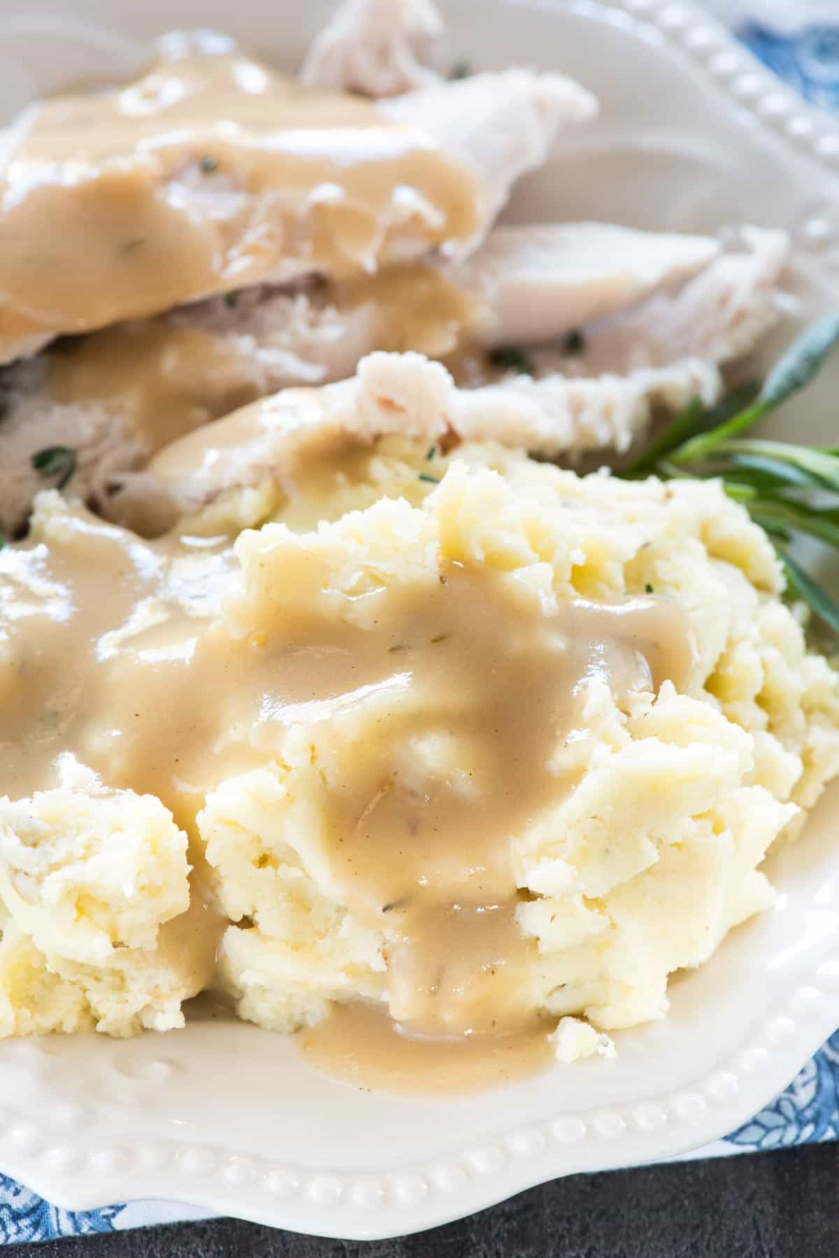 Easy Crockpot Mashed Potatoes - Crazy for Crust