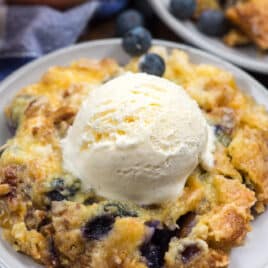 Blueberry Peach Dump Cake - Crazy for Crust