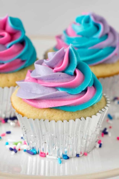 Unicorn Cupcakes - Crazy for Crust