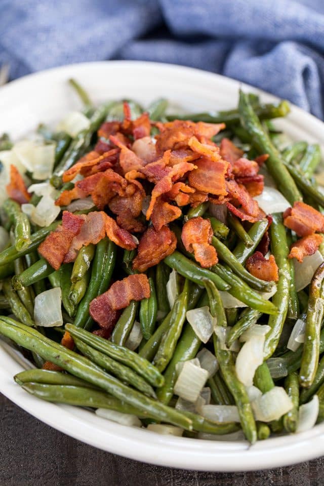 Roasted Green Beans with onions and bacon - Crazy for Crust
