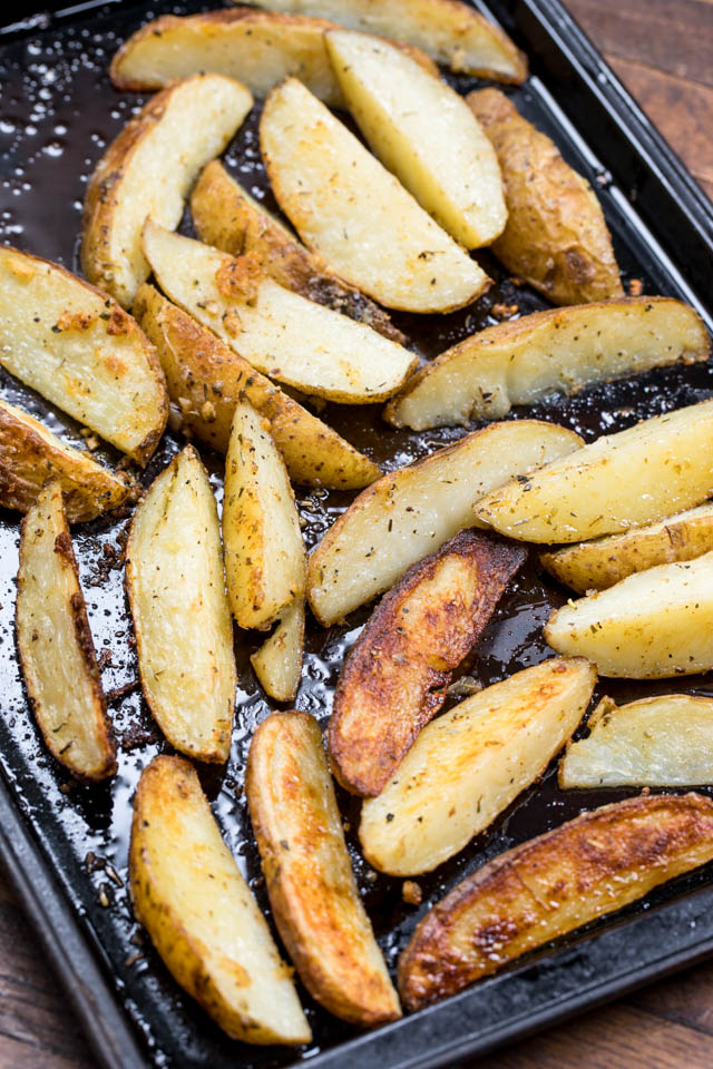 Easy Oven Roasted Potatoes Recipe - Crazy for Crust