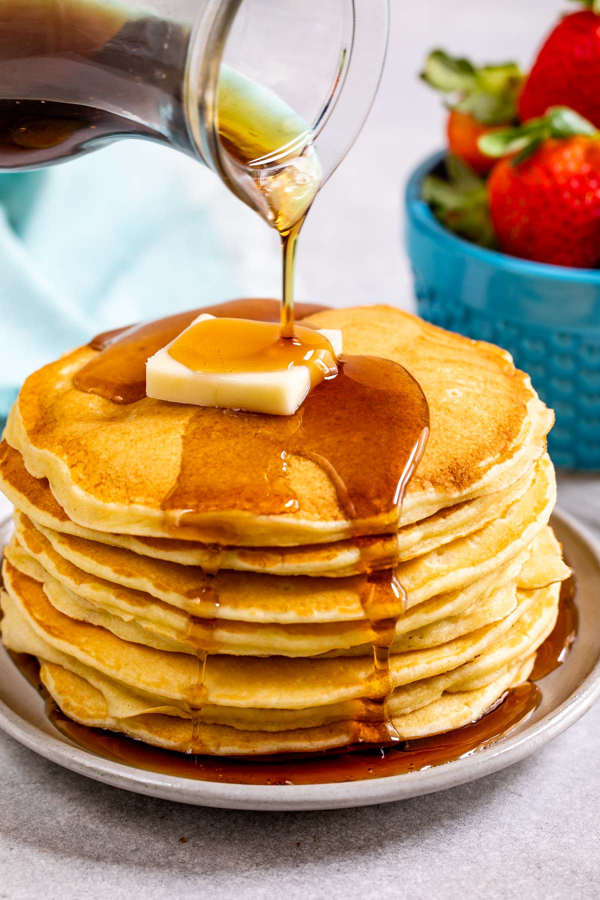 https://www.crazyforcrust.com/wp-content/uploads/2019/07/Easy-Fluffy-Pancakes-Recipe-3.jpg