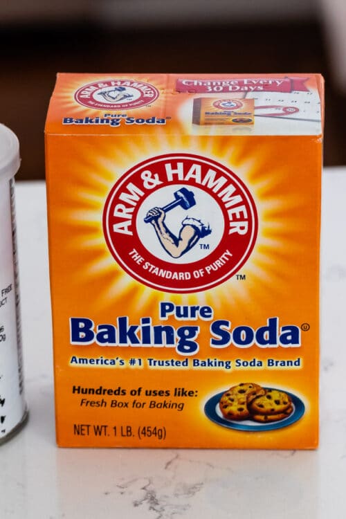 Baking Powder vs Baking Soda in baking - Crazy for Crust