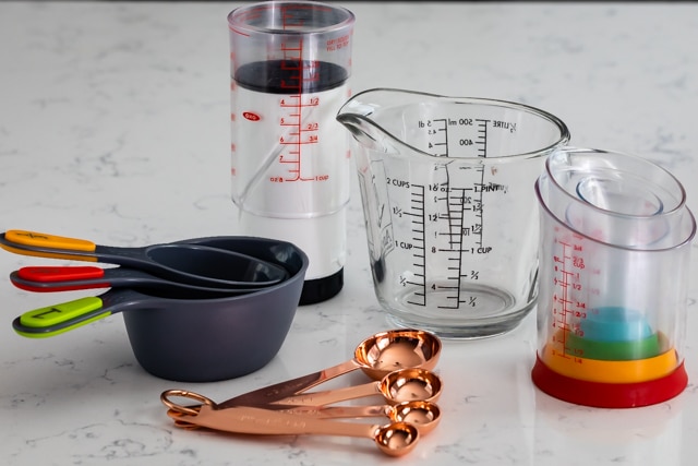 https://www.crazyforcrust.com/wp-content/uploads/2019/08/Differences-in-measuring-cups-1.jpg