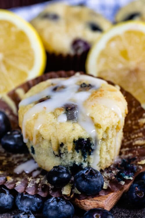 Lemon Blueberry Muffins Recipe (one Bowl) - Crazy For Crust