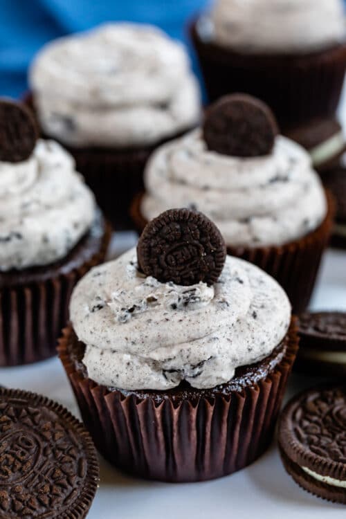 Oreo Cupcakes Recipe with Oreo Buttercream - Crazy for Crust