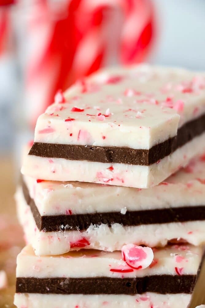 Easy Peppermint Bark Recipe - only 4 ingredients! - Crazy for Crust