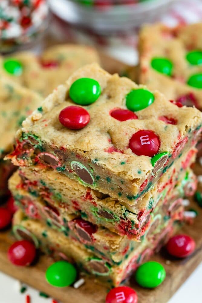 The BEST Christmas Cookie Bars - Crazy for Crust