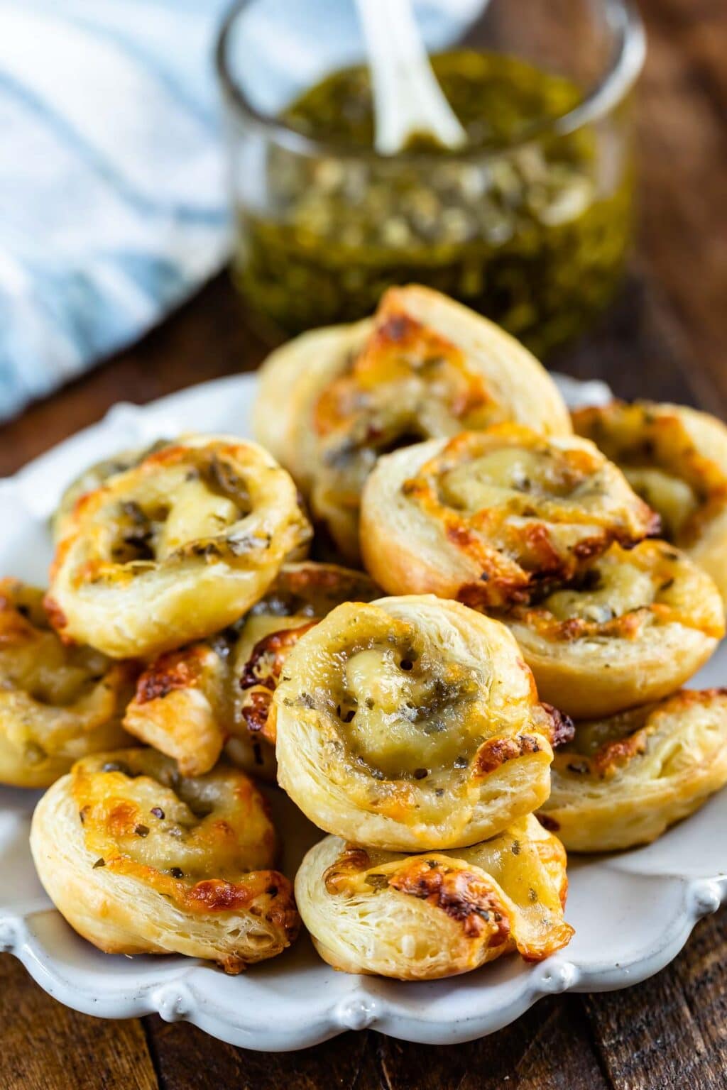 Easy Pesto Pinwheels with Puff Pastry - Crazy for Crust