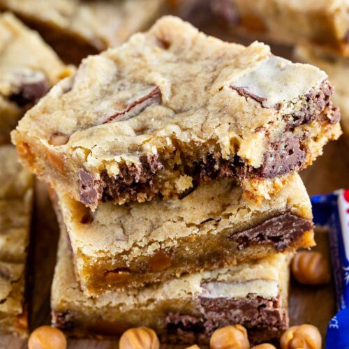 Caramel Blondies With Crunch Bars - Crazy For Crust