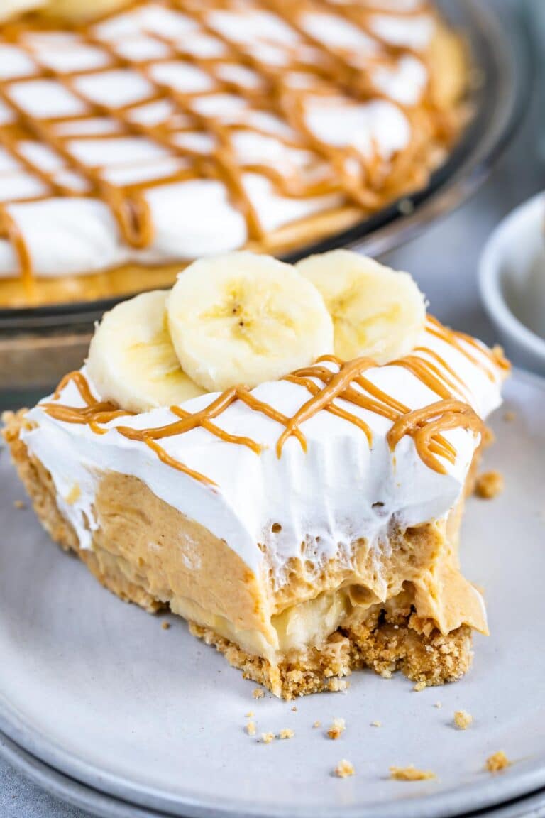 No Bake Peanut Butter Banana Cream Pie Recipe - Crazy for Crust