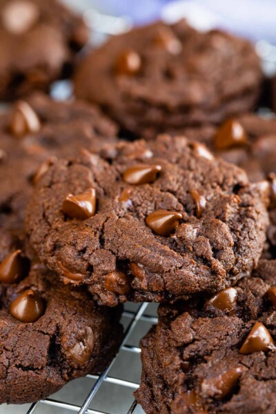 Homemade Brownie Cookies (SO Fudgy!) - Crazy for Crust