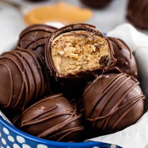 Easiest Peanut Butter Balls Recipe - Crazy for Crust