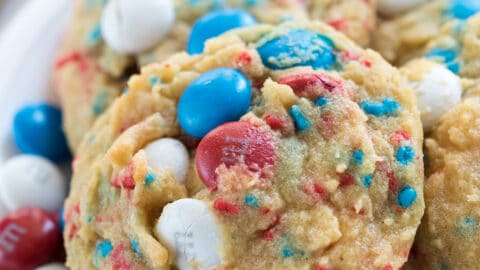 https://www.crazyforcrust.com/wp-content/uploads/2022/04/Fireworks-Pudding-Cookies-3-of-3-480x270.jpg