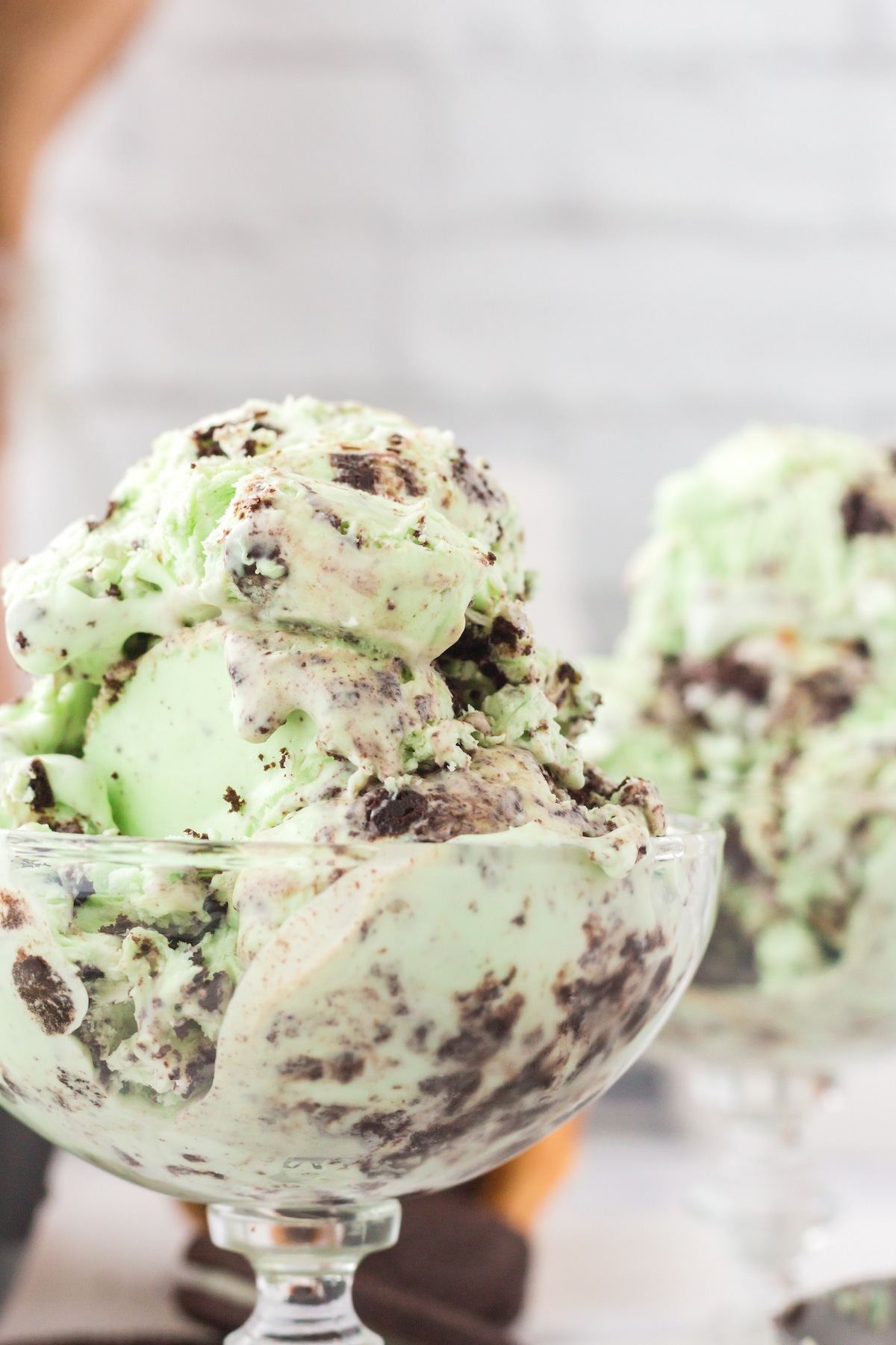 Easy Cookies 'n Mint Ice Cream - Crazy for Crust