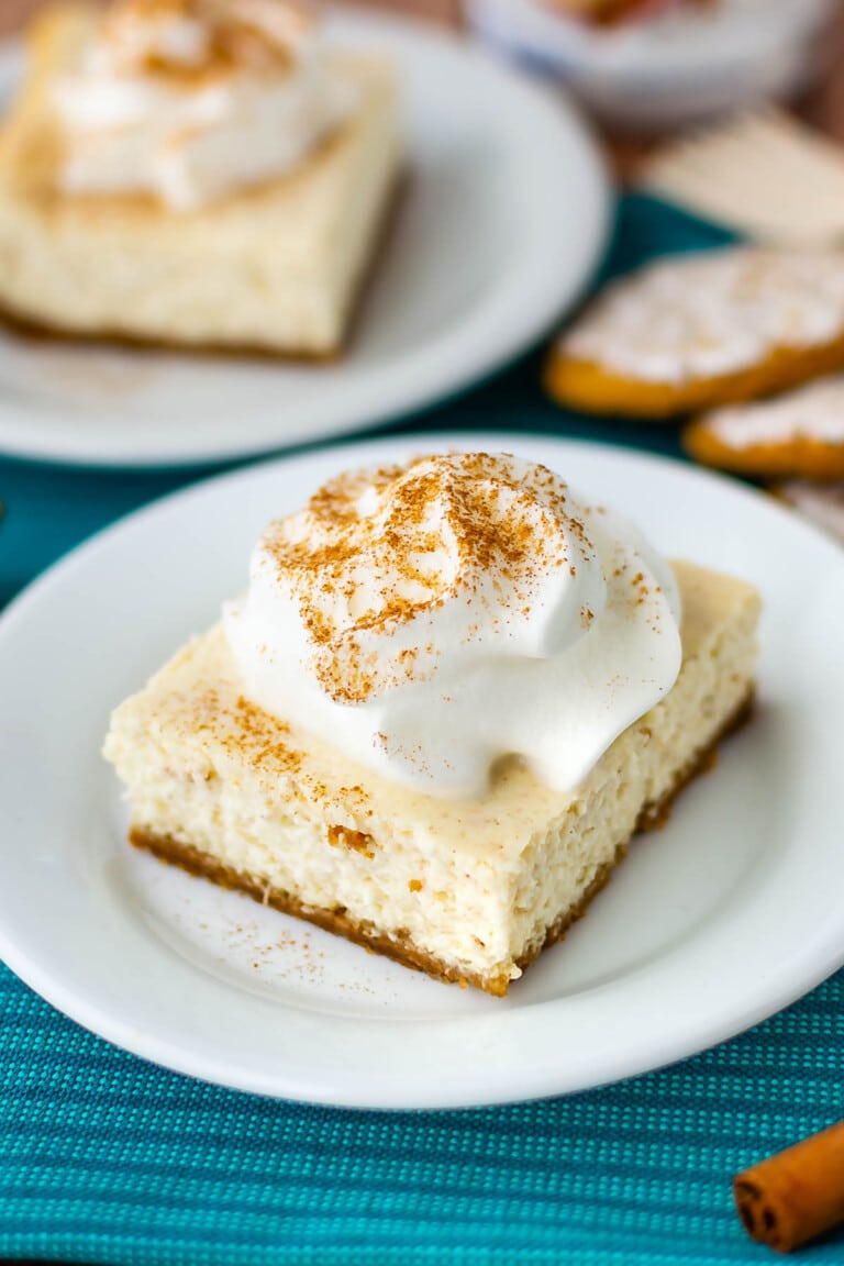 Cinnamon Cheesecake Bars with Oatmeal Crust - Crazy for Crust