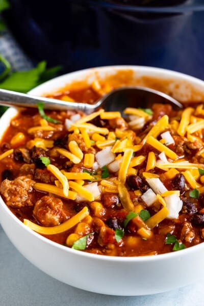 Turkey Chili Recipe (30 minute meal) - Crazy for Crust