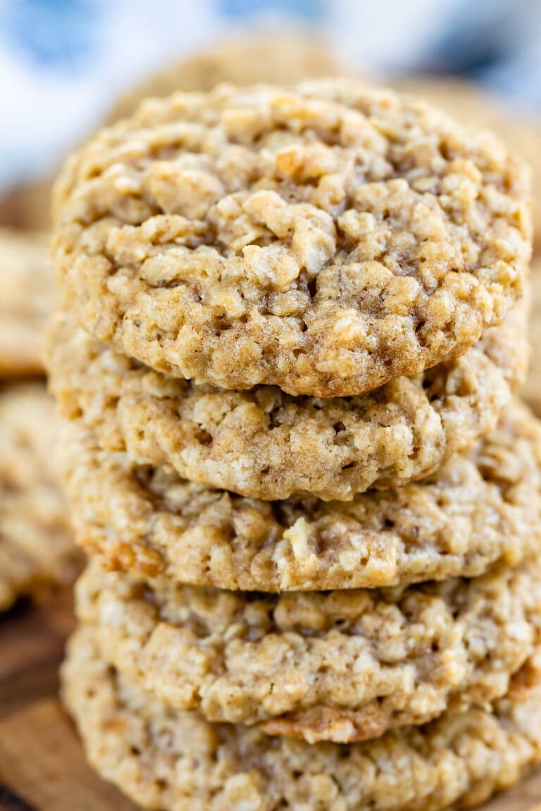 Chewy & Soft Oatmeal Cookies Recipe | Crazy for Crust