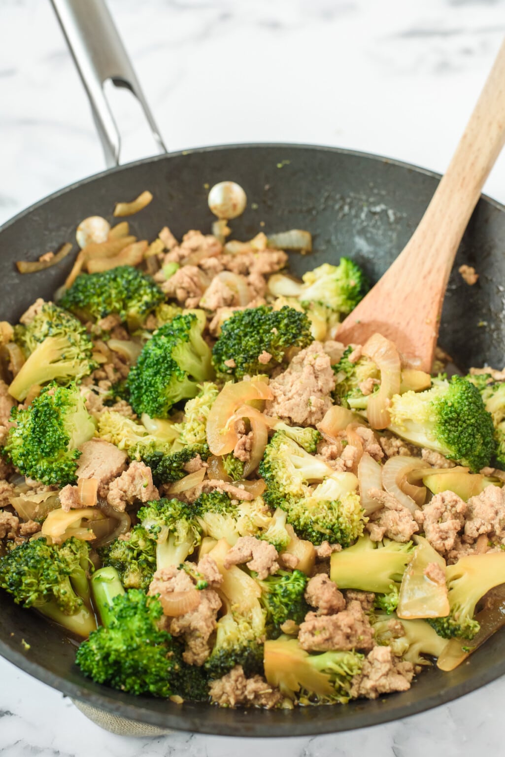 Stir Fry Broccoli and Ground Turkey Recipe | Crazy for Crust