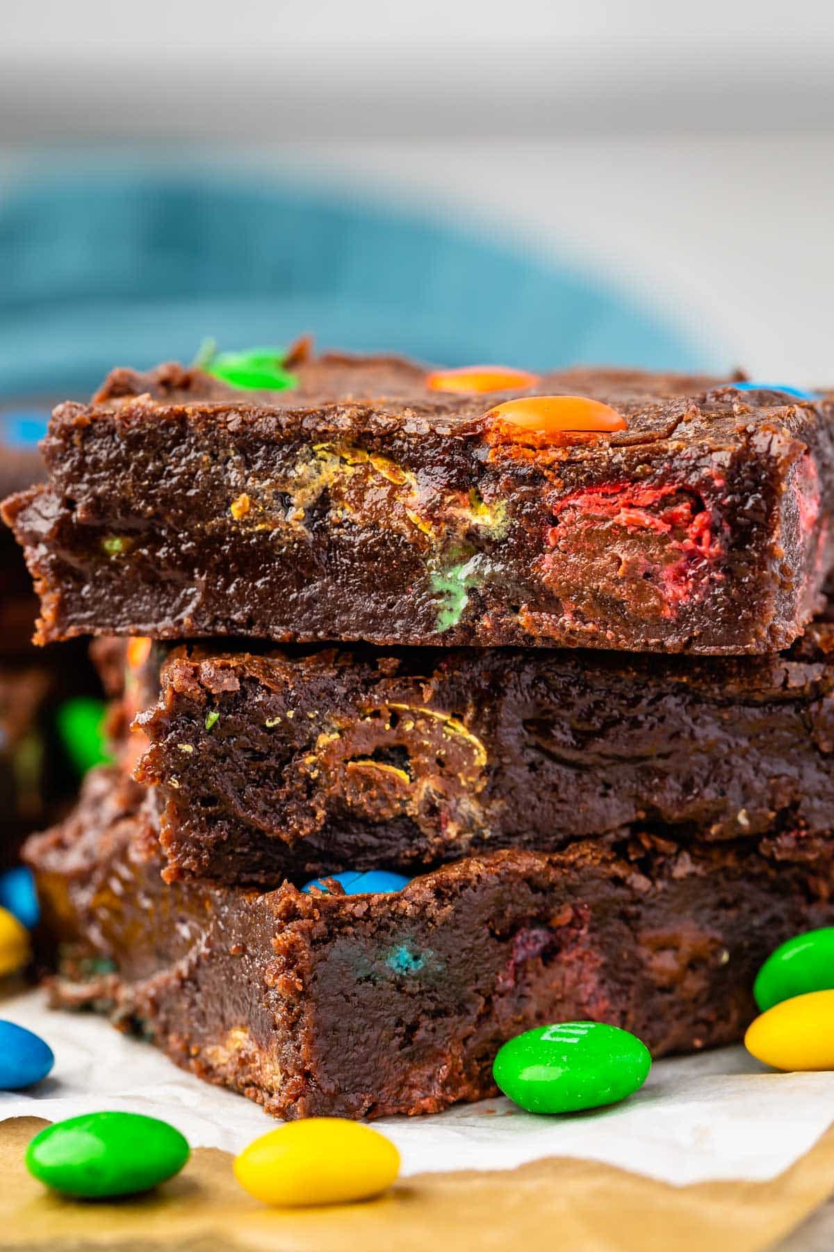 M&M Brownie Bark Recipe - I Heart Eating