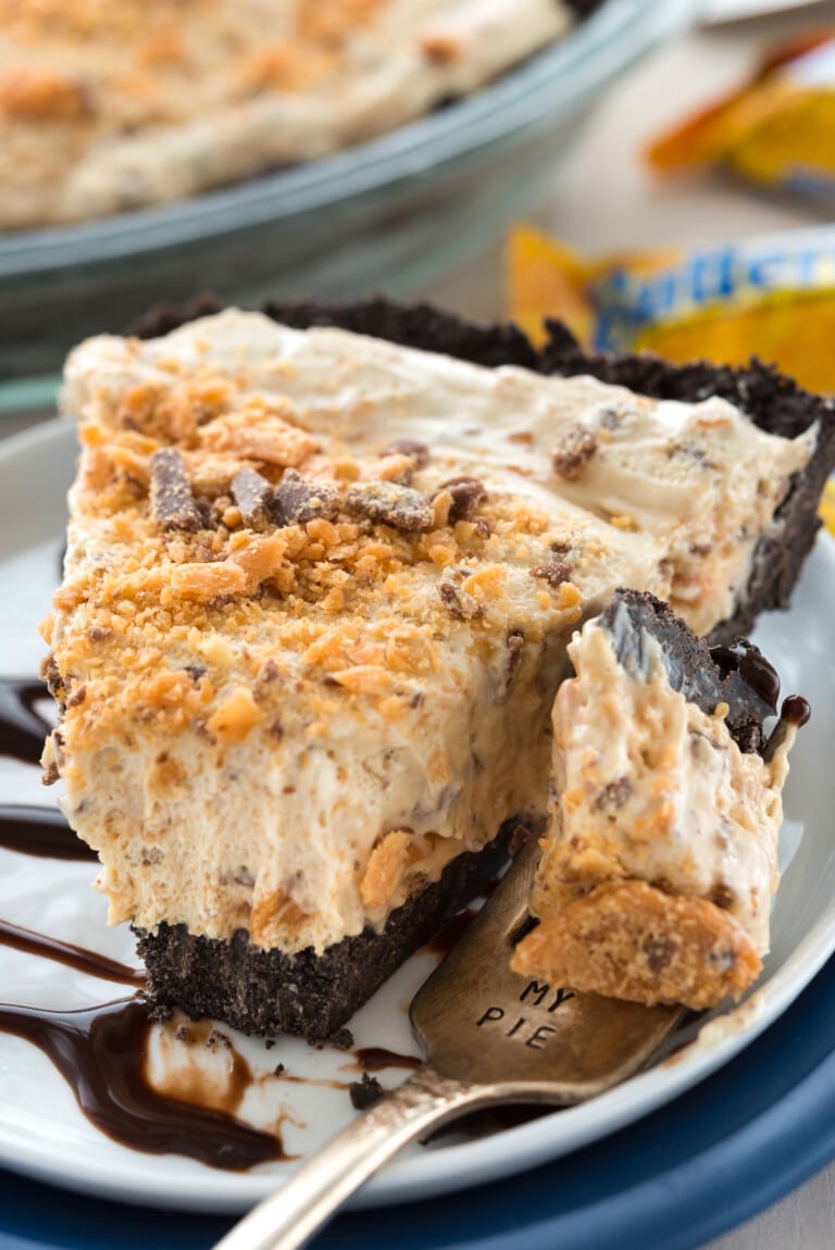 Butterfinger Ice Cream Pie - Crazy for Crust