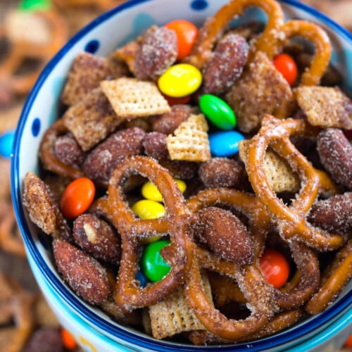 Cinnamon Sugar Snack Mix - Crazy for Crust