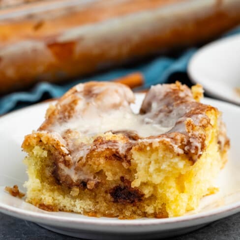 Cinnamon Roll Cake - Crazy for Crust