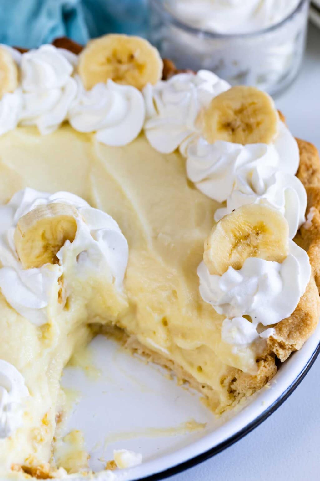 Banana Cream Pie Recipe from scratch - Crazy for Crust