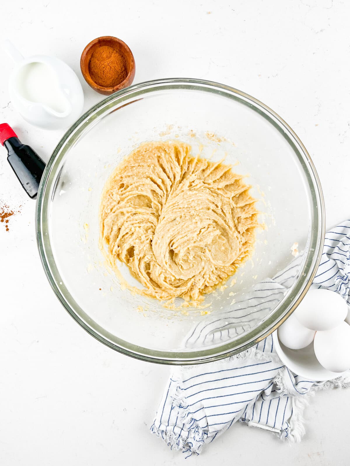 process shots of cinnamon roll cookies being made.